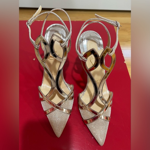 Christian Louboutin Double L Pump Size 37 NWT - Picture 2 of 10